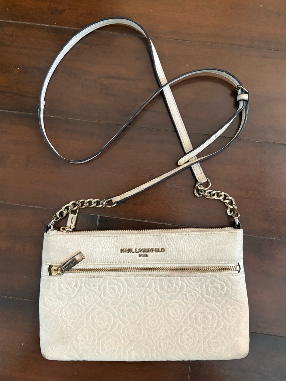 Karl Lagerfeld Rose Embossed Leather Crossbody Purse With Chain Strap in Cream